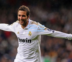 kaiyun：德天空独家，拜仁关窗夜酝酿双响炮，租借雅克松之外新边锋亦在途中