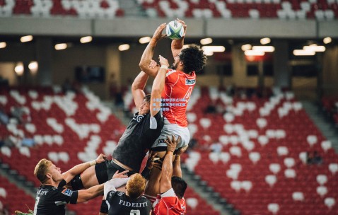 开云在线：小蜜蜂主帅怒批点球新规，超长等待时间正扼杀足球激情